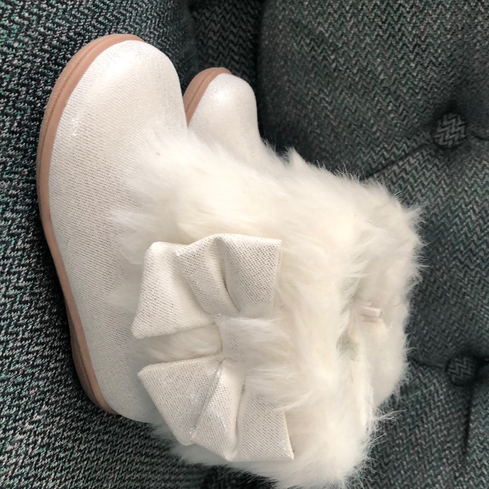 Gymboree shoes size 5 girls